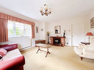 Living Room- click for photo gallery